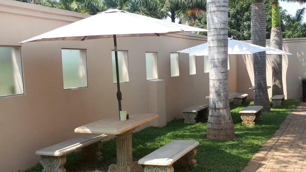 פונגולה Rosegarden Guesthouse מראה חיצוני תמונה